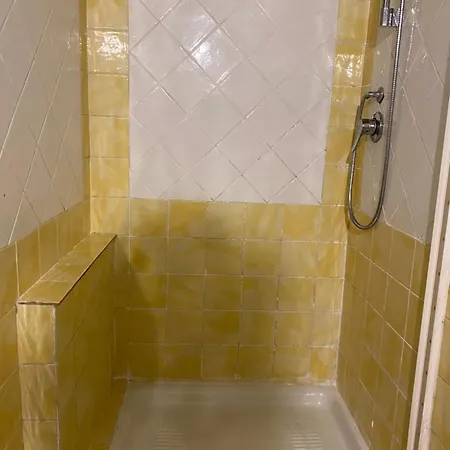 Pausea Downtown * Νάπολη