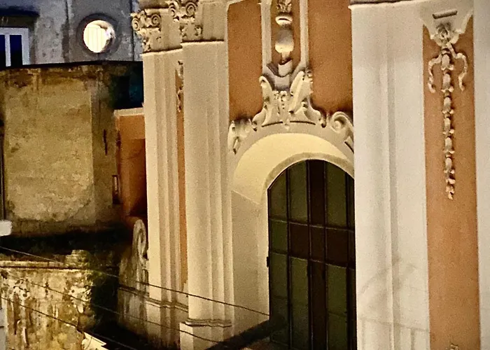 Pausea Downtown * Naples